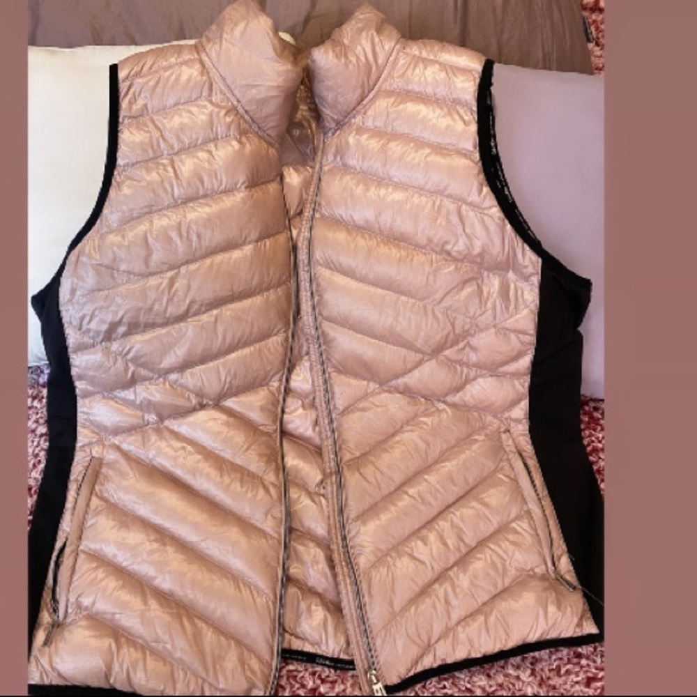Calvin Klein blush pink vest